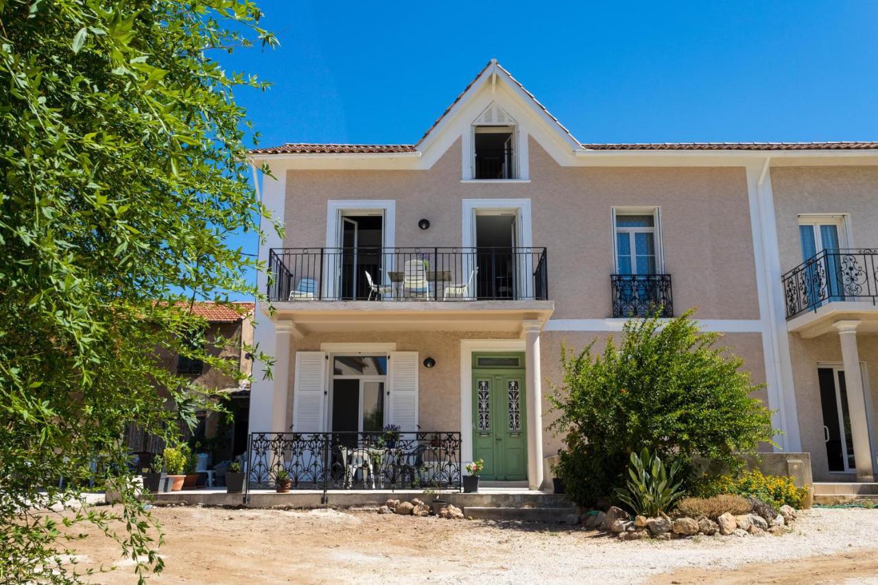 Luxurious 1 Bedroom, Ac, Terrace, Close Beaches - Dodo Et Tartine Carqueiranne Εξωτερικό φωτογραφία
